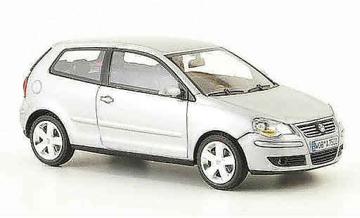 Volkswagen Polo Base 1/43 Minichamps grijs metallic modelauto