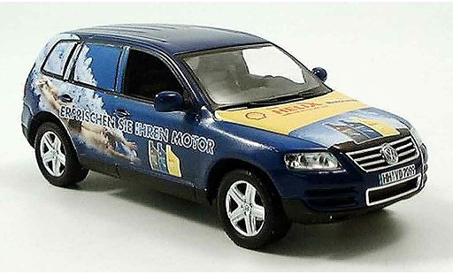 Volkswagen Touareg Base 1/43 Minichamps s modelauto