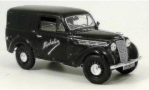 Renault Juvaquatre Base 1/18 Solido michelin 1952 modelauto