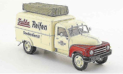 Hanomag L28 Kastenwagen 1/43 Schuco Bestelwagen Fulda Reifen modelauto