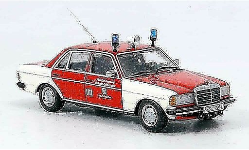 Mercedes 200 Base 1/43 Minichamps pompier Leinfelden Echterdingen modelauto