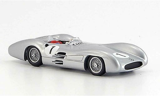 Mercedes W 196 Base 1/43 Minichamps Fangio GP Groot-Brittanni&Atilde;&laquo; 1954 modelauto