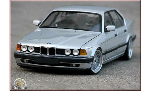 Bmw 730 E32 1/18 Minichamps i grijs jantes bbs bords larges echappement inox modelauto