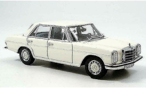 Mercedes 220 Base 1/43 Autoart D Strichachter wit modelauto