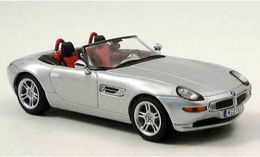 Bmw Z8 roadster 1/43 IXO grijs metallic 2001 modelauto