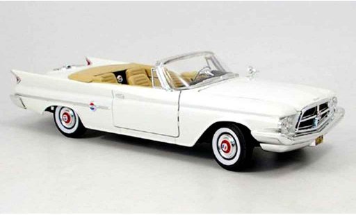 Chrysler 300F Convertible 1/18 Yat Ming cabriolet wit 1960 modelauto