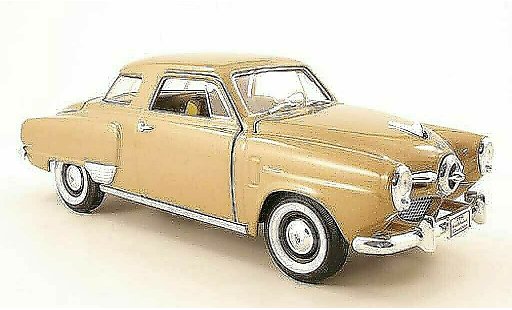 Studebaker Champion 1950 1/18 Yat Ming beige modelauto