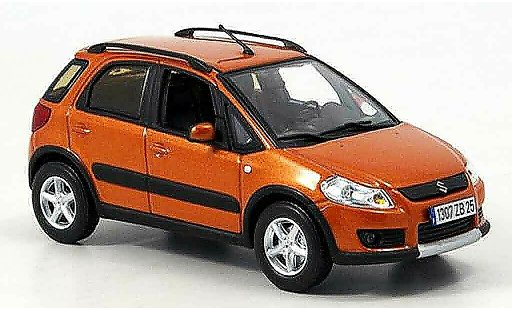 Suzuki SX4 Base 1/43 Norev oranje 2006 modelauto