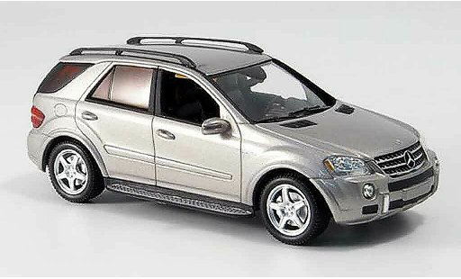Mercedes Classe M AMG 1/43 Minichamps grijs metallic 2006 modelauto