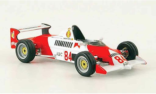 Reynard 84SF Base 1/43 IXO formule Ford C.Sainz modelauto