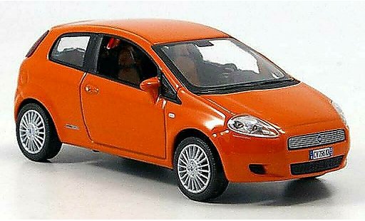 Fiat Grande Punto Berlina 1/43 Norev oranje 3-portes 2005 modelauto