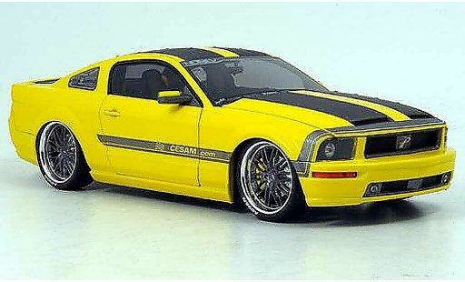 Ford Mustang Cesam 1/18 Norev geel Parotech 2007 modelauto