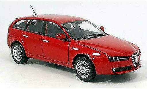 Alfa Romeo 159 sportwagon 1/18 Mondo Motors rood 2007 modelauto