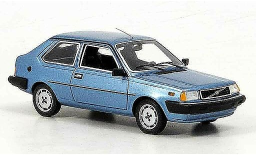 Volvo 360 GLS 1/43 Neo blauw modelauto
