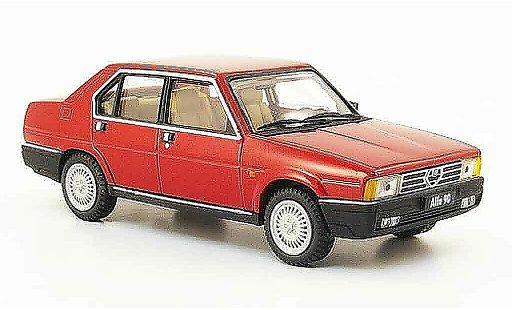 Alfa Romeo 90 berlina 1/43 Pego sedan rood 1984 modelauto