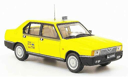 Alfa Romeo 90 polizia 1/43 Pego sedan taxi rom modelauto