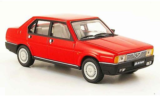 Alfa Romeo 90 super 1/43 Pego rood 1984 modelauto