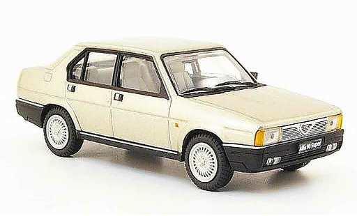 Alfa Romeo 90 super 1/43 Pego beige 1984 modelauto