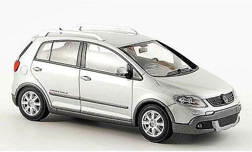 Volkswagen Golf Base 1/43 Minichamps cross grijs metallic 2006 modelauto