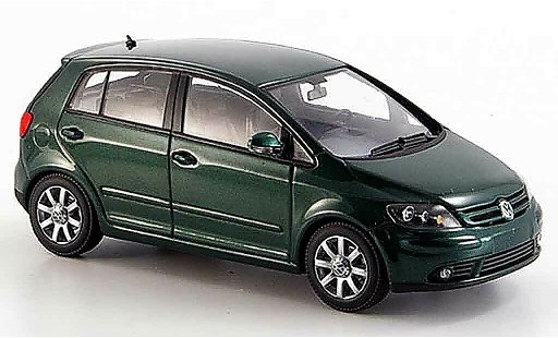 Volkswagen Golf Base 1/43 Minichamps plus groen 2004 modelauto