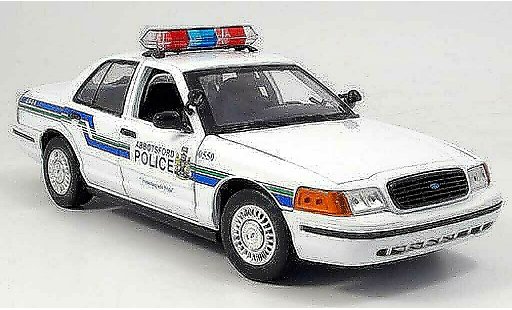 Ford Crown Police Interceptor 1/18 Motormax Victoria Politie Abbots 2001 modelauto