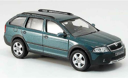 Skoda Octavia Combi 1/43 Abrex scout groen modelauto