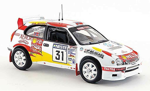 Toyota Corolla WRC 1/43 IXO no.31 rallye finnland 2000 modelauto