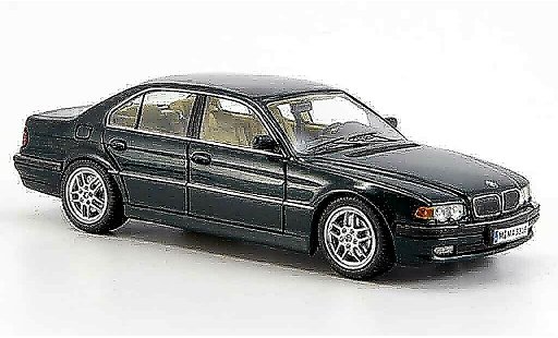Bmw 740 E38 1/43 Neo i groen 2000 modelauto