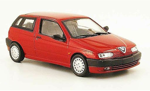 Alfa Romeo 145 berlina 1/43 Pego rood 1995 modelauto
