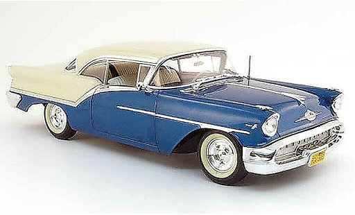 Oldsmobile Super 88 Base 1/18 Highway 61 blauw wit 1957 modelauto