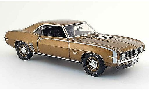 Chevrolet Camaro SS 1/18 Highway 61 396 bruin 1969 modelauto