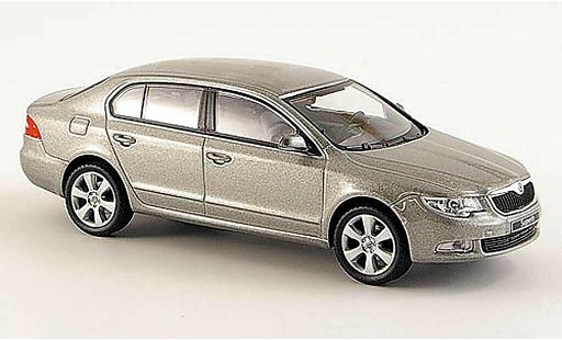 Skoda Superb 2009 1/43 Abrex II beige modelauto