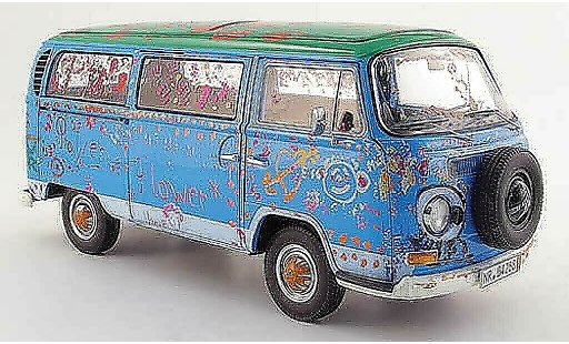 Volkswagen Combi Base 1/18 Schuco  modelauto