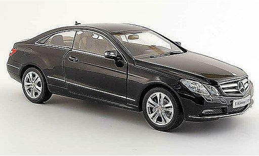 Mercedes Classe E Coupe 1/18 Norev (c 207) zwart 2009 modelauto