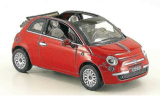 Fiat 500 Cabrio 1/43 Norev C rood openes Rolldak 2009 modelauto