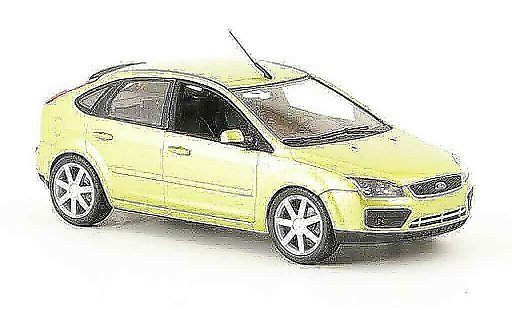 Ford Focus Berline 1/43 Minichamps geel 5 turig 2004 modelauto