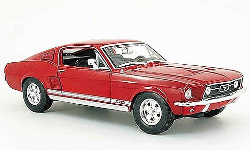Ford Mustang Fastback 1/18 Maisto gta rood modelauto