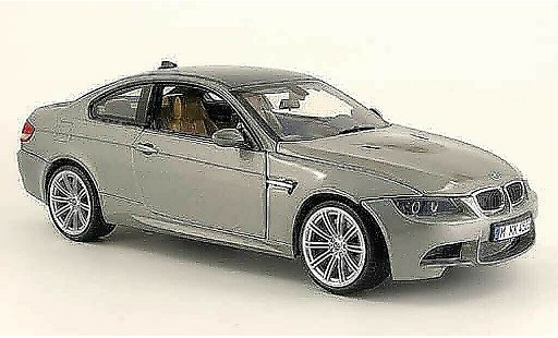 Bmw M3 coupe 1/18 Motormax E92 grijs dak carbonlook 2008 modelauto