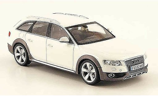 Audi A4 allroad 1/43 Schuco wit 2009 modelauto