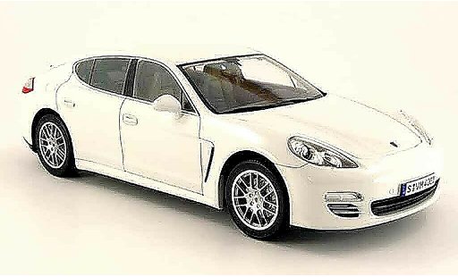 Porsche Panamera 4S 1/18 Norev wit 2009 modelauto