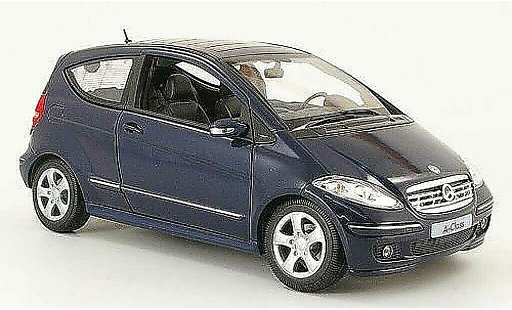 Mercedes Classe A Base 1/18 Welly 200 blauw 3 portes modelauto