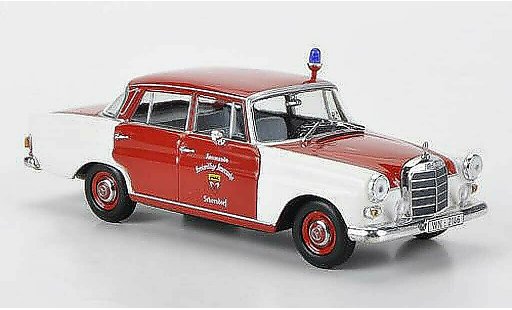 Mercedes 200 Base 1/43 Minichamps (W110) pompier Schorndorf 1965 modelauto