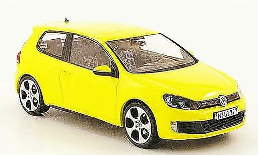 Volkswagen Golf GTI 1/43 Schuco geel modelauto