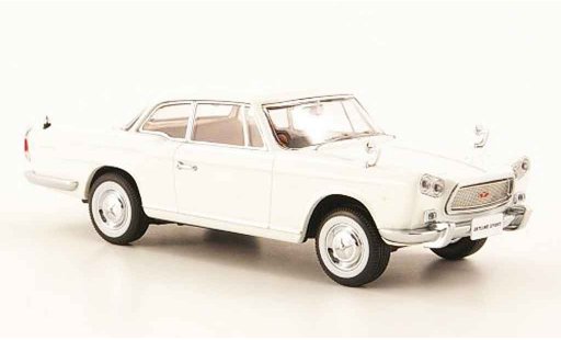 Nissan Skyline Prince Sport 1/43 Kyosho Coupe wit modelauto