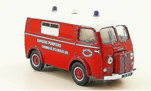Peugeot D3A Base 1/43 Heritage ambulance brandweer commune d'ouroux ktw modelauto