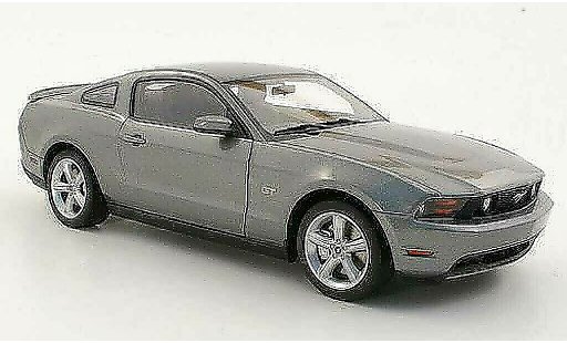Ford Mustang GT 1/18 Autoart grijs modelauto