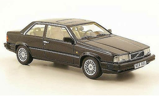 Volvo 780 Bertone 1/43 Neo zwart 1988 modelauto