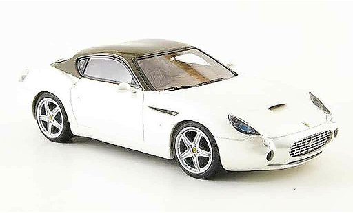 Ferrari 575 GTZ 1/43 Look Smart zagato wit bruin modelauto