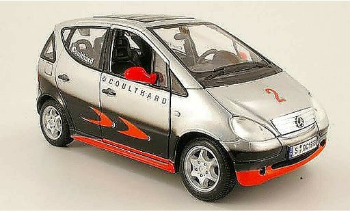 Mercedes Classe A Base 1/18 Maisto coulthard formule 1 design modelauto