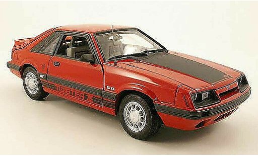 Ford Mustang GT 1/18 GMP twister ii rood/matzwart 1985 modelauto